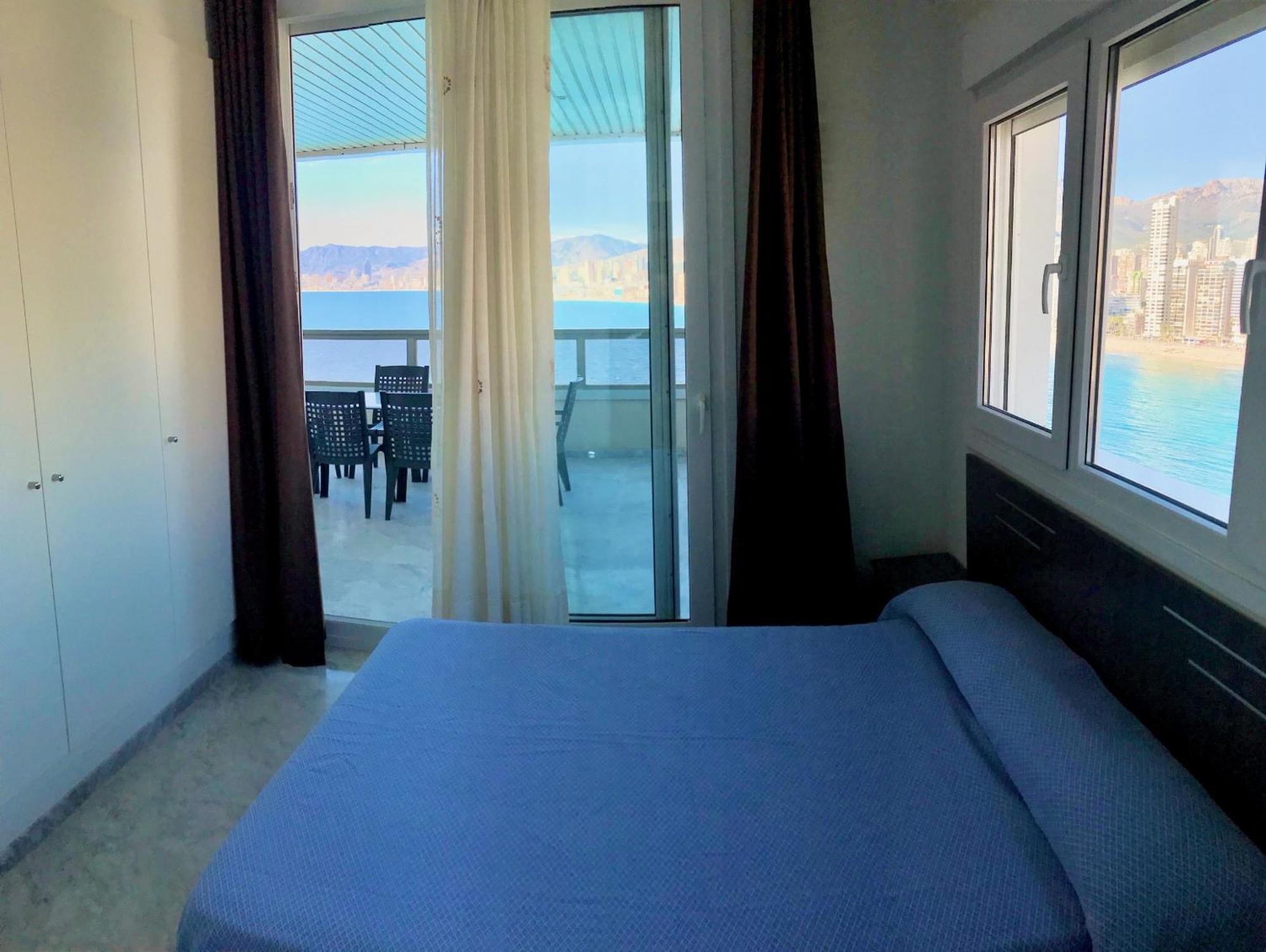 Gemelos 28 Blueline Benidorm Phòng bức ảnh